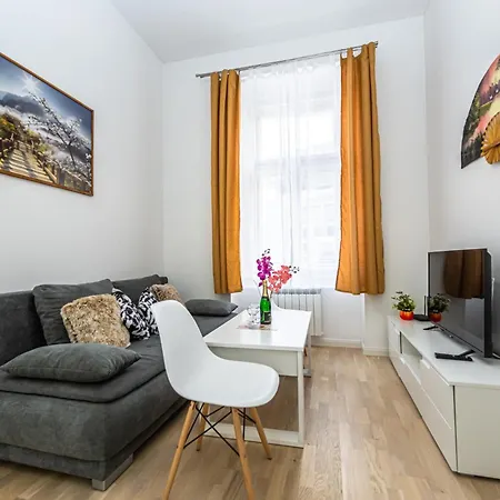 Stylish At Wenceslas Square Prága