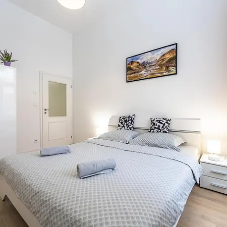Apartment Stylish At Wenceslas Square *